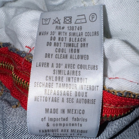 Etienne Marcel Jeans w/ red zipper. Raw hem. Size 27. GUC - Picture 14 of 16